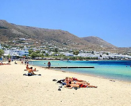 Rena Πανσιόν *