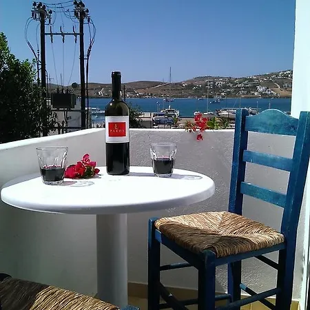 Πανσιόν Rena *
